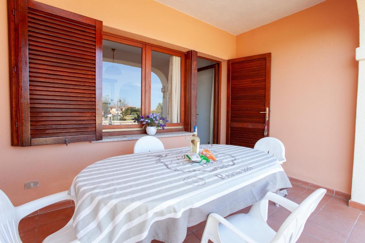 Residence Cinta 5 San Teodoro  Exterior foto