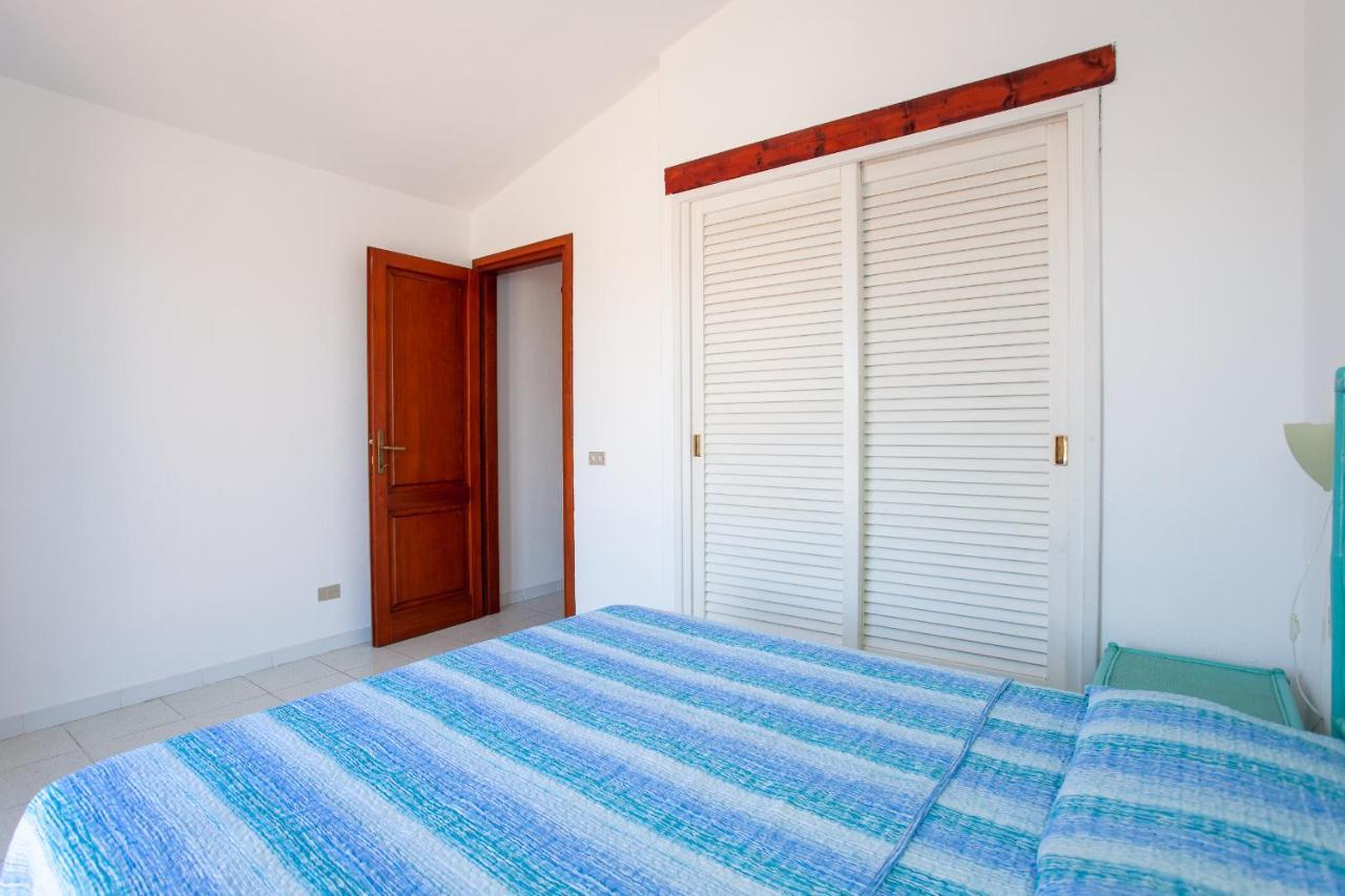Residence Cinta 5 San Teodoro  Exterior foto